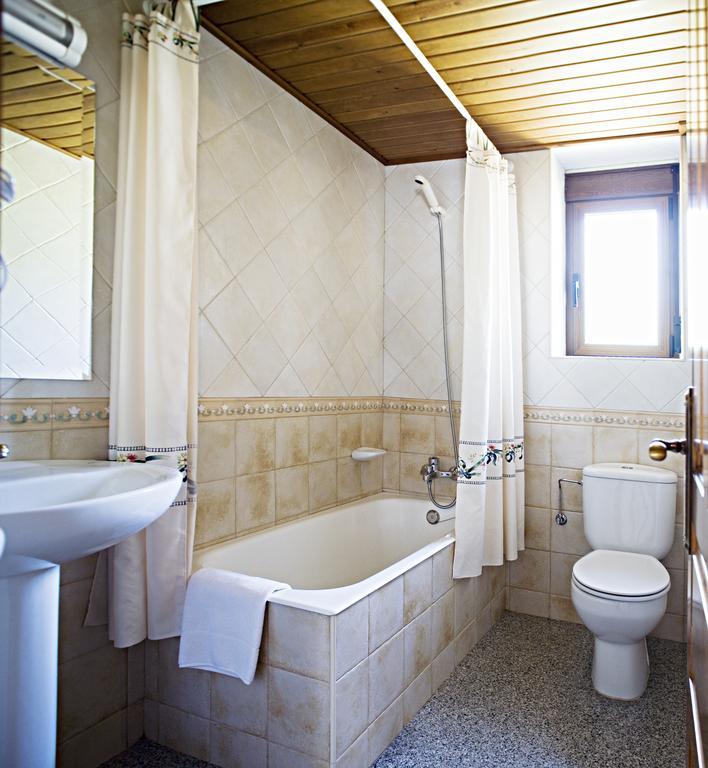 Apartamentos Casa Buisan Брото Номер фото